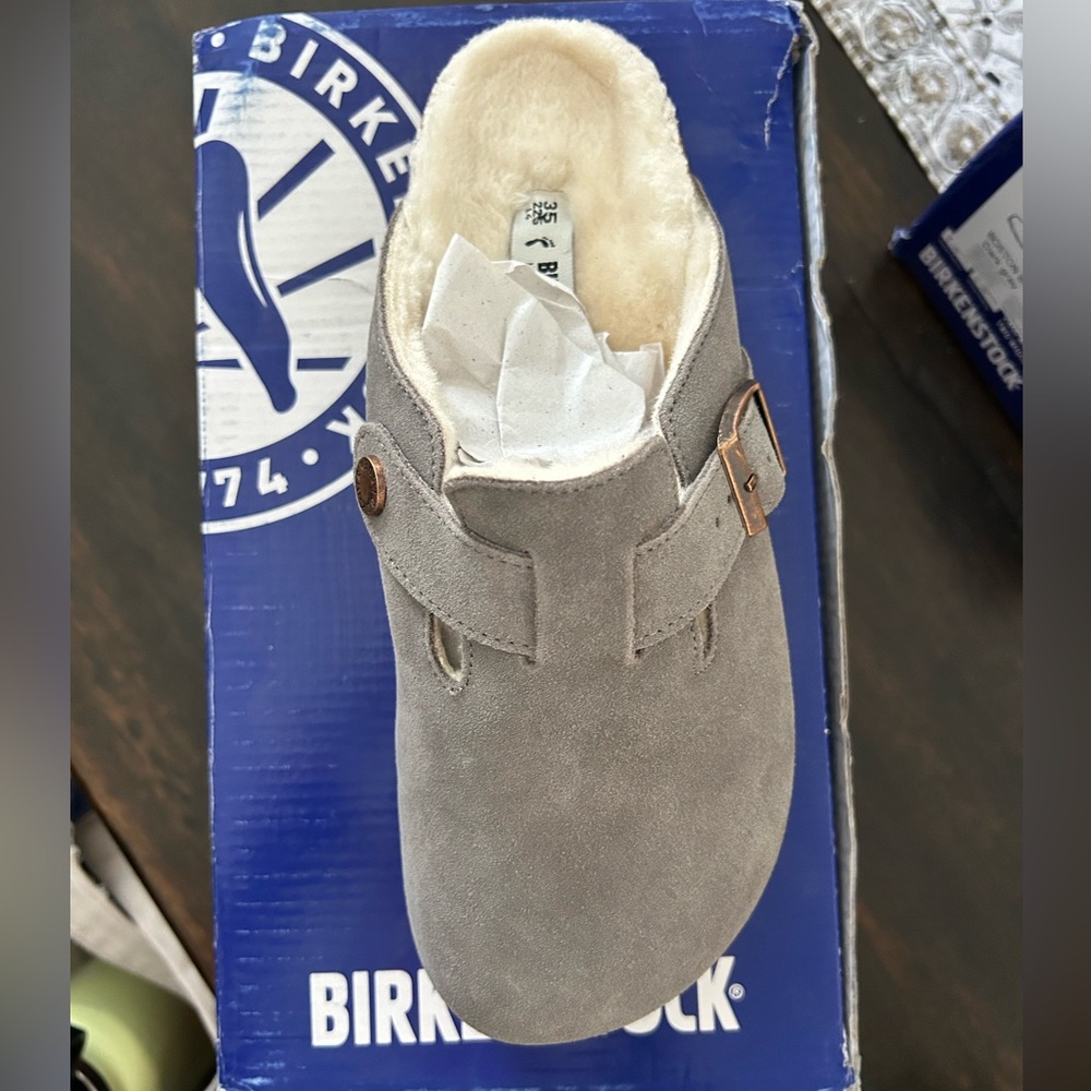 Dark Grey Birkenstock Boston Clogs, Size 35 EU / 4-4.5 US, NWT